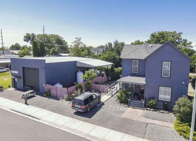 Property at 1520 Sheridan Ave, Prosser, WA 99350, 3 beds, 2.5 baths