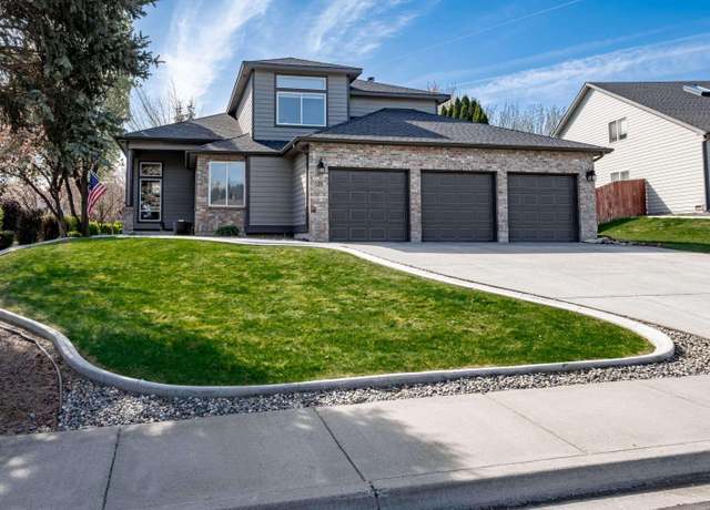 Property at 139 W Newhaven Pl, Richland, WA 99352, 4 beds, 3 baths