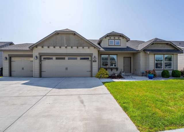 Property at 5806 Wallowa Ln, Pasco, WA 99301, 4 beds, 2 baths