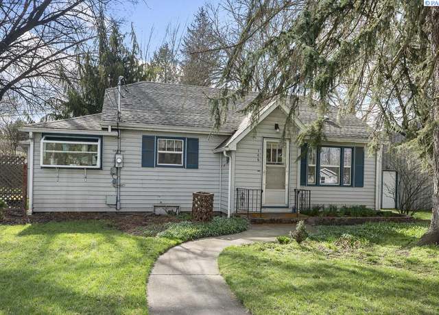 Property at 106-108 N Main St, Albion, WA 99102, 2 beds, 1.5 baths