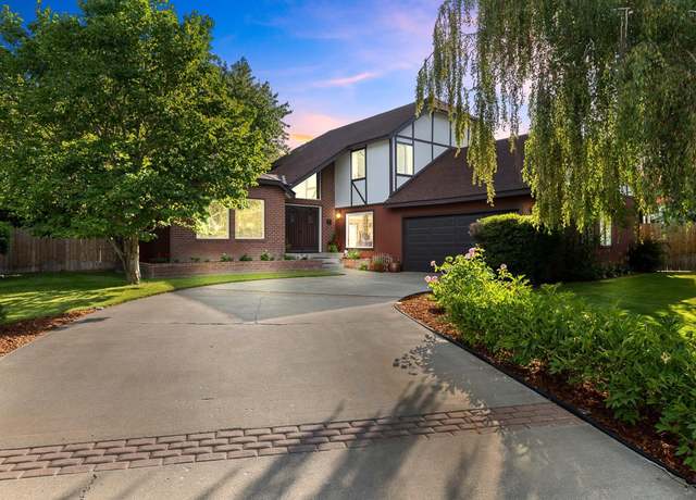 Property at 4834 W Robin Ct, West Richland, WA 99353, 3 beds, 2.5 baths