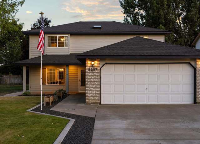 Property at 5207 Crane Dr, West Richland, WA 99353, 3 beds, 2.5 baths