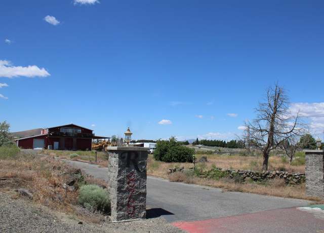 Property at 875 Tulip Ln, Richland, WA 99352
