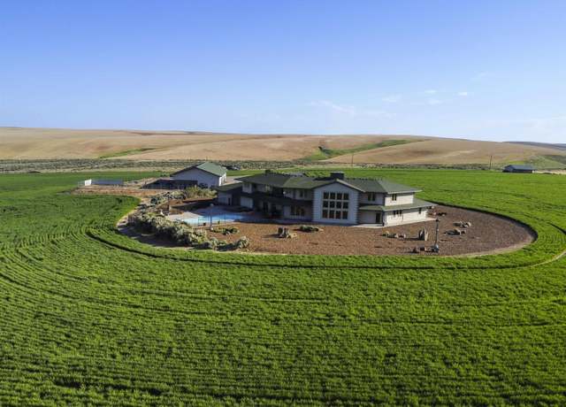 Property at 54737 S C. Williams Rd, Kennewick, WA 99338, 5 beds, 5.5 baths