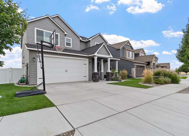 Property at 4815 Corvina St, Richland, WA 99352, 4 beds, 1.5 baths