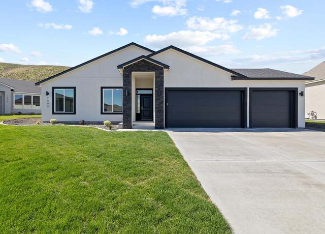 Property at 1088 Makah Ct, Richland, WA 99352, 3 beds, 2 baths
