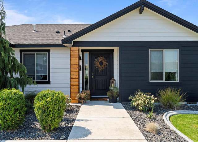 Property at 7810 Cassiar Dr, Pasco, WA 99301, 3 beds, 2 baths