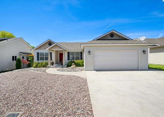 Property at 1565 Foxglove Ave, Richland, WA 99352, 3 beds, 2 baths