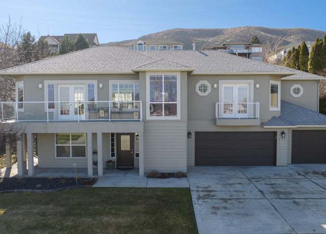 Property at 497 Aimee Dr, Richland, WA 99352, 4 beds, 2.5 baths