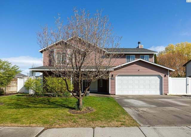 Property at 2020 W 31st Ave, Kennewick, WA 99337, 4 beds, 2.5 baths