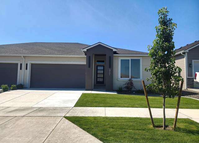 Property at 3701 Nuthatch St, Richland, WA 99352, 3 beds, 2 baths