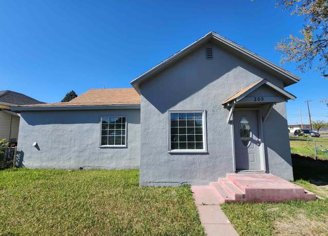 Property at 205 W Bonneville St, Pasco, WA 99301, 2 beds, 1 bath