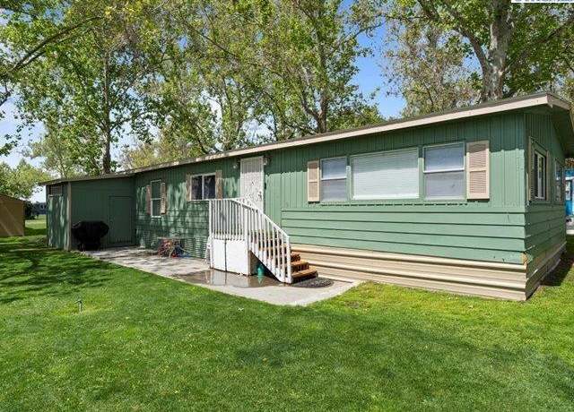 Property at 1505 S Road 40 East #409, Pasco, WA 99301, 4 beds, 2 baths