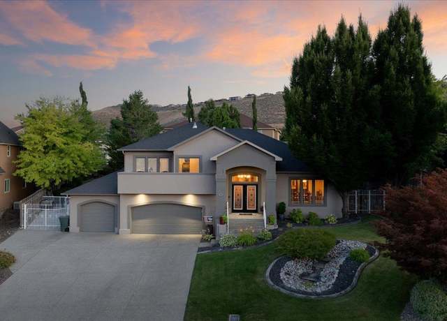 Property at 309 Falconridge St, Richland, WA 99352, 4 beds, 2.5 baths