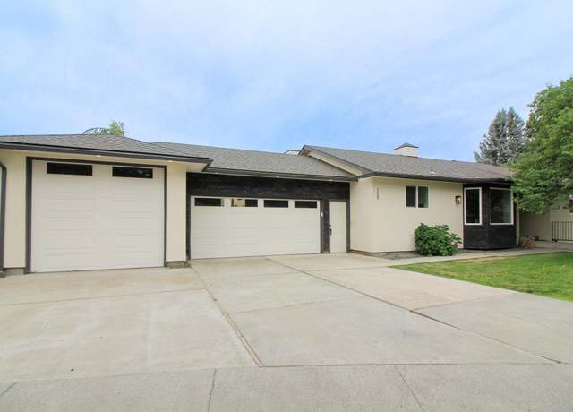 Property at 3209 S Johnson Pl, Kennewick, WA 99337, 5 beds, 3 baths