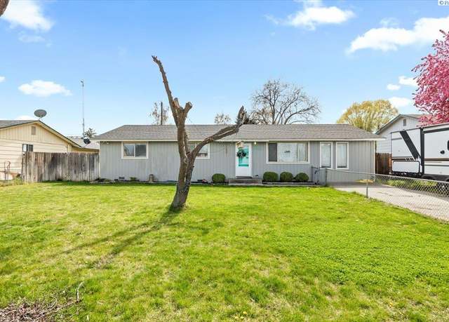 Property at 7019 W Bonnie Ave, Kennewick, WA 99336, 3 beds, 0.5 baths