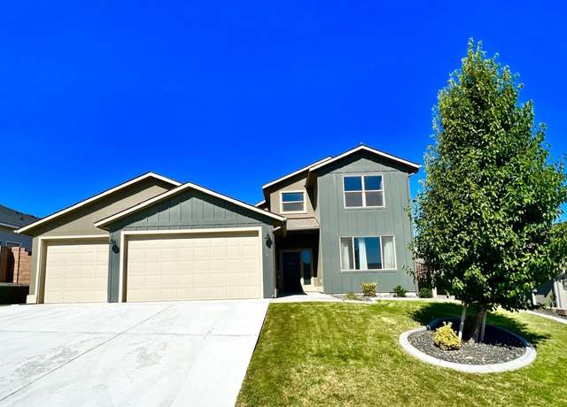 Property at 3234 S Van Buren St, Kennewick, WA 99338, 4 beds, 2.5 baths