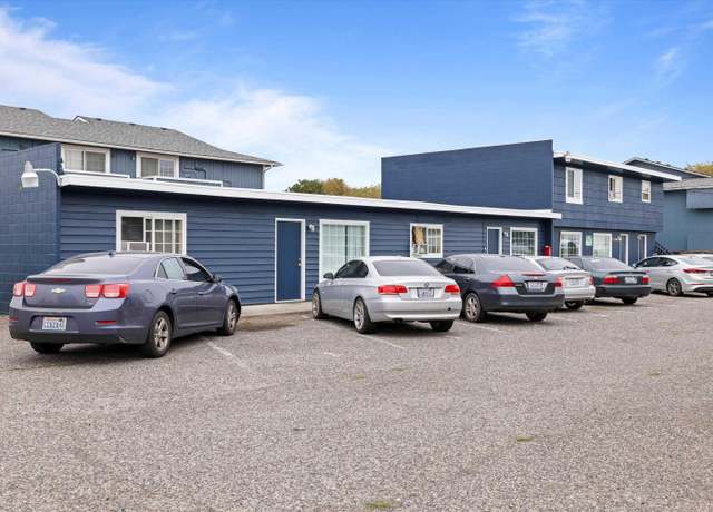 Property at 4110 W Kennewick Ave, Kennewick, WA 99336, 8 beds