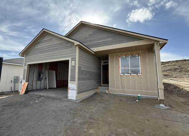 Property at 3709 Nuthatch St, Richland, WA 99353, 3 beds, 2 baths