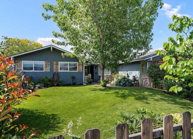 Property at 4611 W 6th Ave, Kennewick, WA 99336, 3 beds, 2 baths