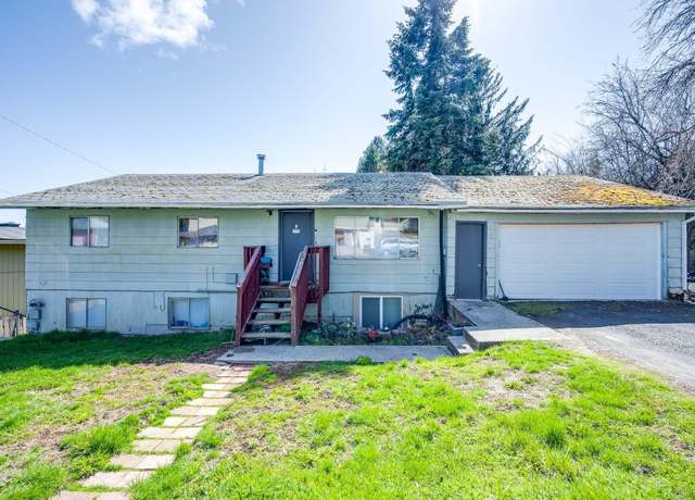 Property at 325 NW Larry St, Pullman, WA 99163, 6 beds