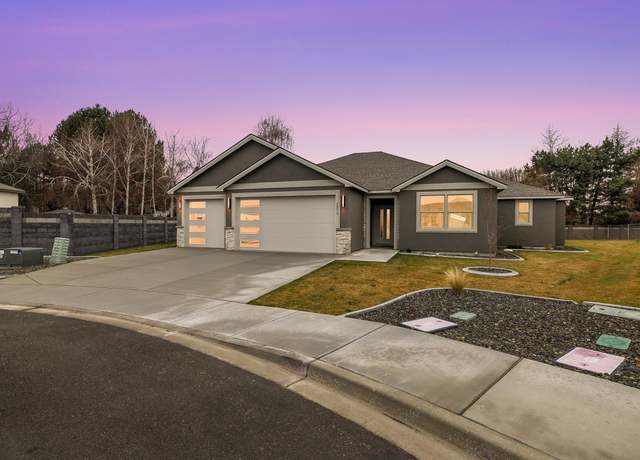 Property at 1573 Livorno Ave, Richland, WA 99352, 4 beds, 3 baths
