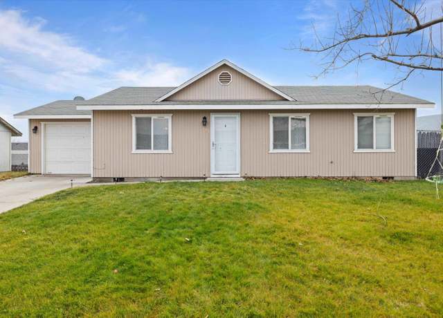 Property at 4763 Poppy St, West Richland, WA 99353, 3 beds, 2 baths