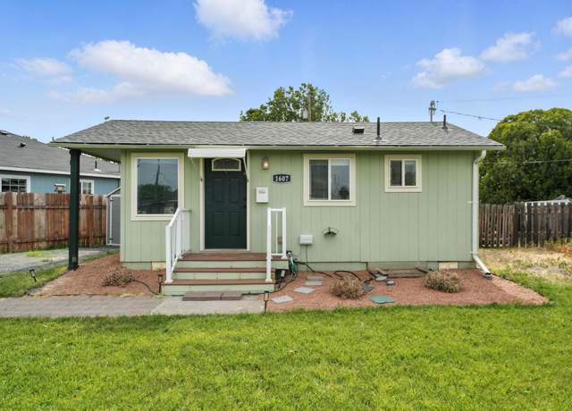 Property at 1607 Mcpherson Ave, Richland, WA 99354, 1 bed, 1 bath
