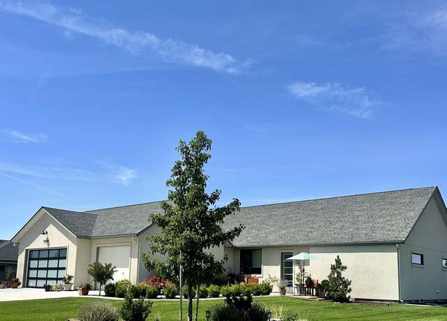 Property at 7004 Ricky Rd, Pasco, CA 93301, 3 beds, 2 baths