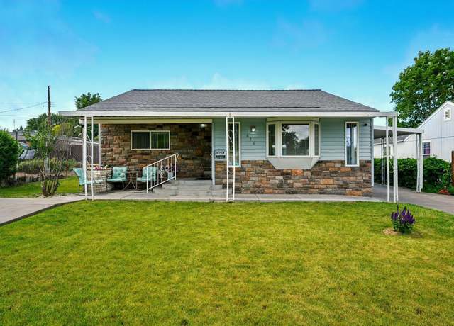 Property at 616 S Conway St, Kennewick, WA 99336, 3 beds, 1.5 baths
