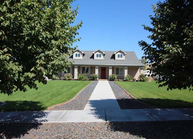 Property at 2112 Meritage Ave, Richland, WA 99352, 4 beds, 0.5 baths
