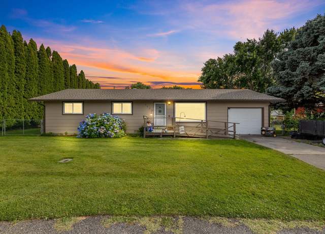 Property at 5820 W Park Pl, Pasco, WA 99301, 3 beds, 2 baths