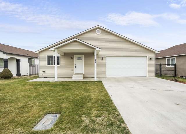 Property at 1408 Singh Ln, Sunnyside, WA 98944, 3 beds, 2 baths