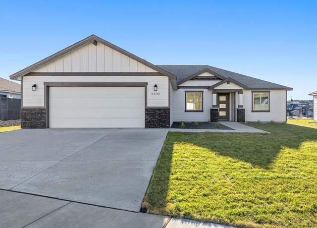 Property at 6435 W 30th Pl, Kennewick, WA 99338, 3 beds, 2 baths