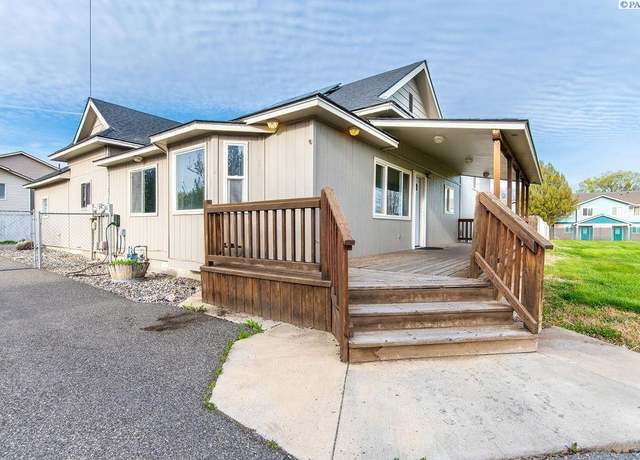 Property at 51 Pleasant Ave, Grandview, WA 98930, 5 beds, 2 baths