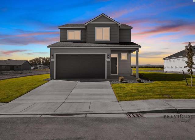 Property at 1201 17th St, Benton City, WA 99320, 3 beds, 0.5 baths