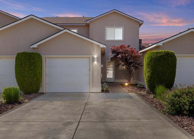 Property at 9906 Mia Ln, Pasco, WA 99301, 3 beds, 2.5 baths