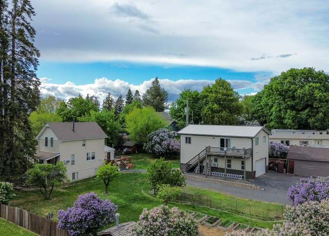 Property at 420 E Houghton St, Palouse, WA 99161, 3 beds, 2 baths