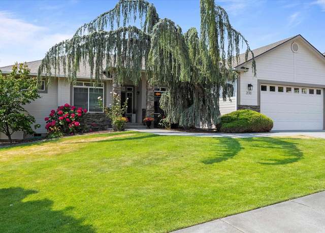 Property at 231 Bear Dr, Richland, WA 99352, 4 beds, 2 baths