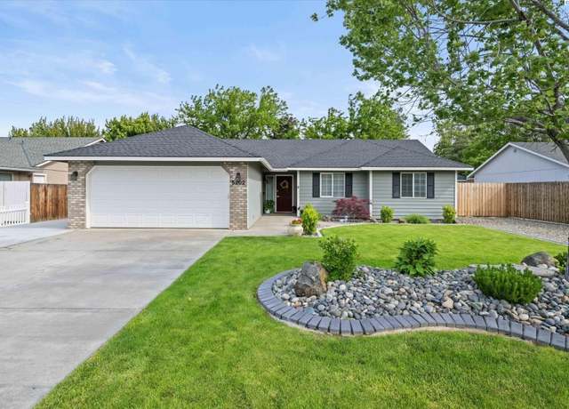 Property at 5202 Crane Dr, West Richland, WA 99353, 3 beds, 2 baths