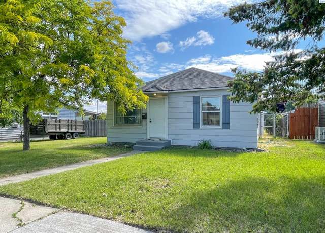Property at 32 N Kent St, Kennewick, WA 99336, 2 beds, 1 bath
