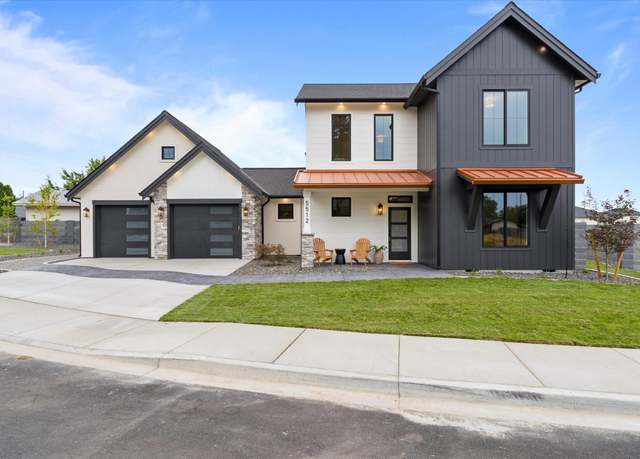 Property at 5512 W Metaline Ave, Kennewick, WA 99336, 3 beds, 0.5 baths