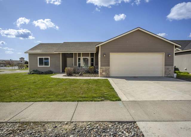 Property at 615 N Larkspur Dr, Othello, WA 99344, 3 beds, 2 baths
