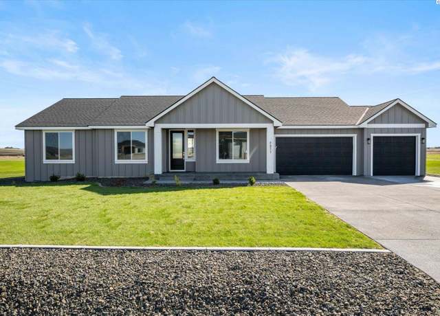 Property at 7211 Ambrosia St, Kennewick, WA 99338, 3 beds, 2.5 baths