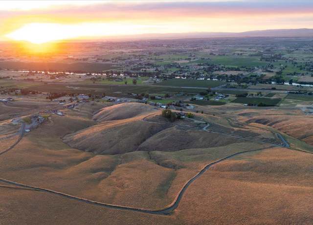 Property at 1500 Nka Lots 5/6 Unit 5/6, Prosser, WA 99350