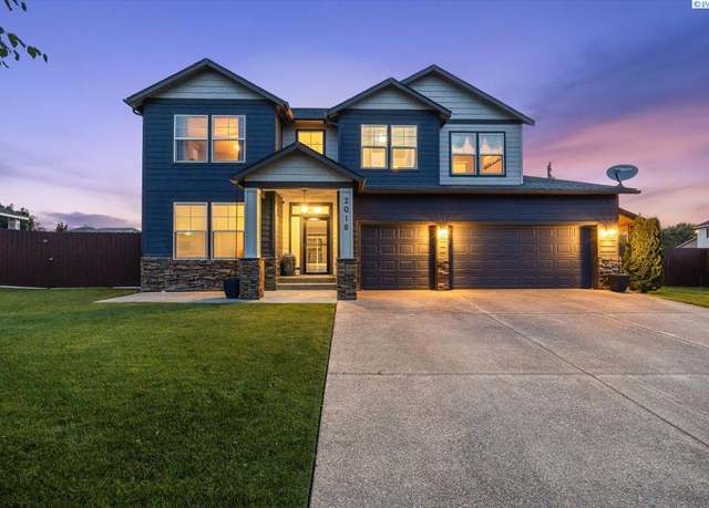 Property at 2018 S Tweedt St, Kennewick, WA 99338, 4 beds, 2.5 baths