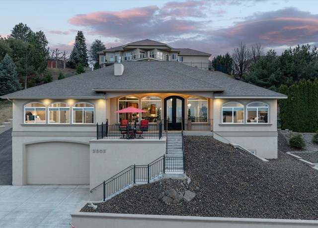 Property at 3903 W 42nd Ave, Kennewick, WA 99337, 5 beds, 4.5 baths