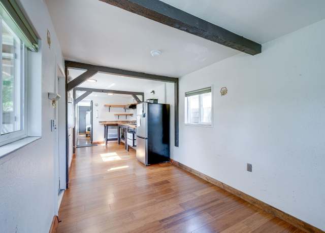 Property at 1155 SE Pro Mall Blvd #210, Pullman, WA 99163, 1 bed, 1 bath