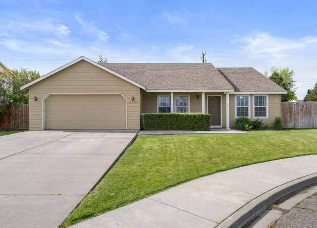 Property at 1707 W 25th Pl, Kennewick, WA 99337, 3 beds, 2 baths