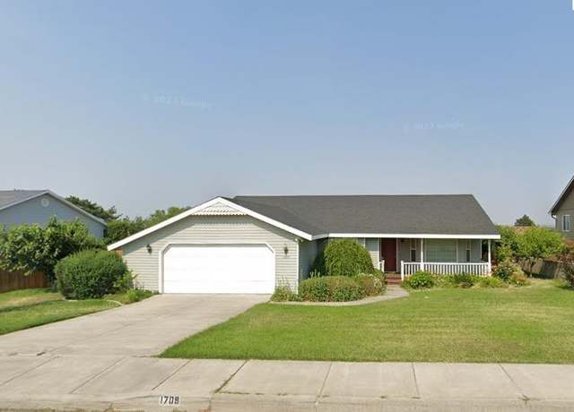 Property at 1709 S Lyle St, Kennewick, WA 99337, 3 beds, 2 baths